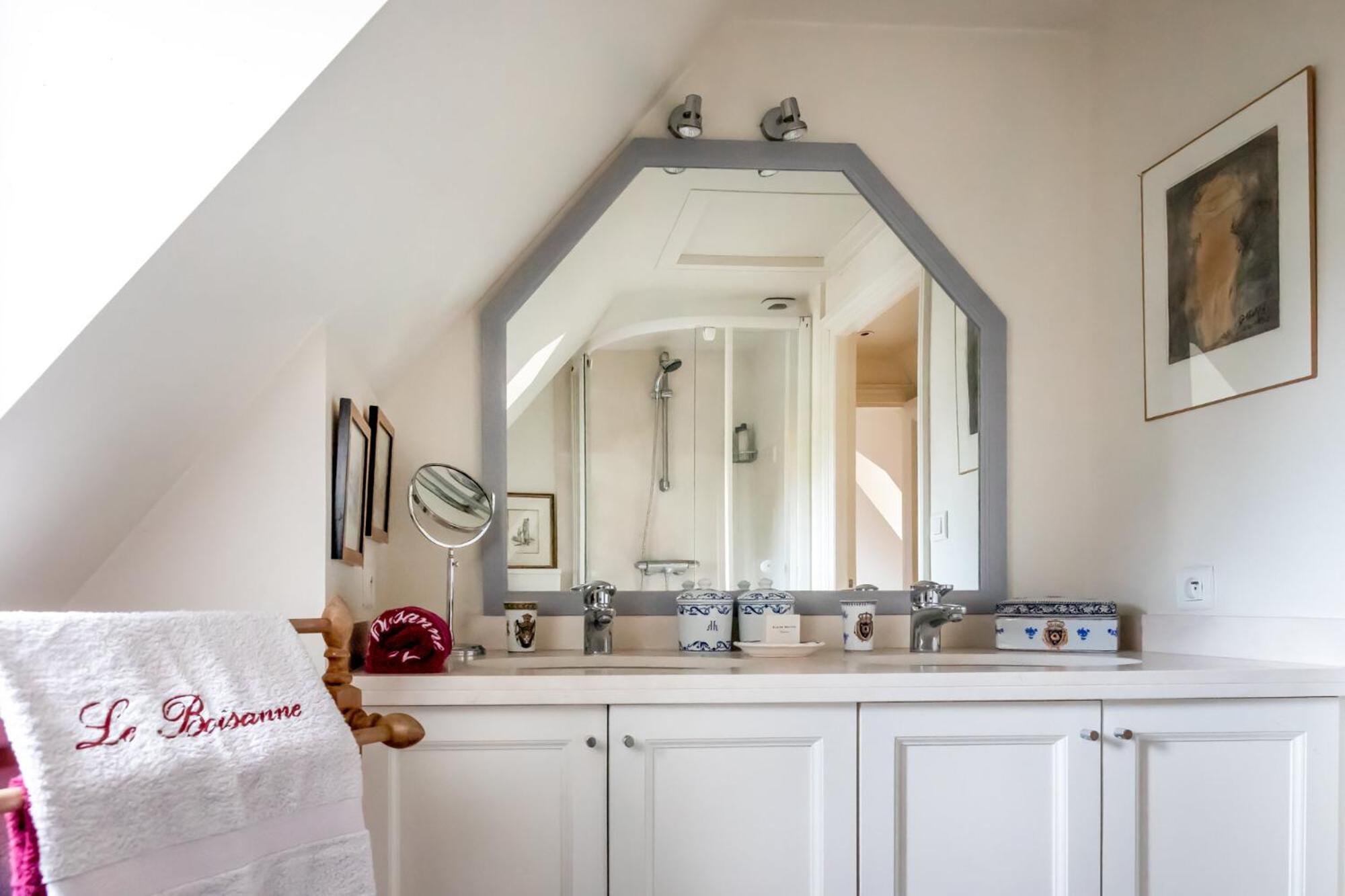 Manoir Des Bords De Rance Bed & Breakfast Plouer-sur-Rance Bagian luar foto